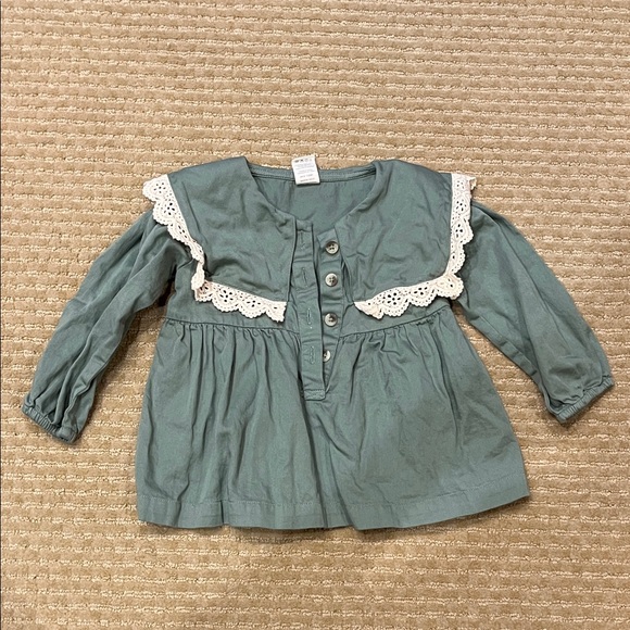 kate quinn Other - Kate Quinn Teal Button-Up Cotton Blouse with Lace